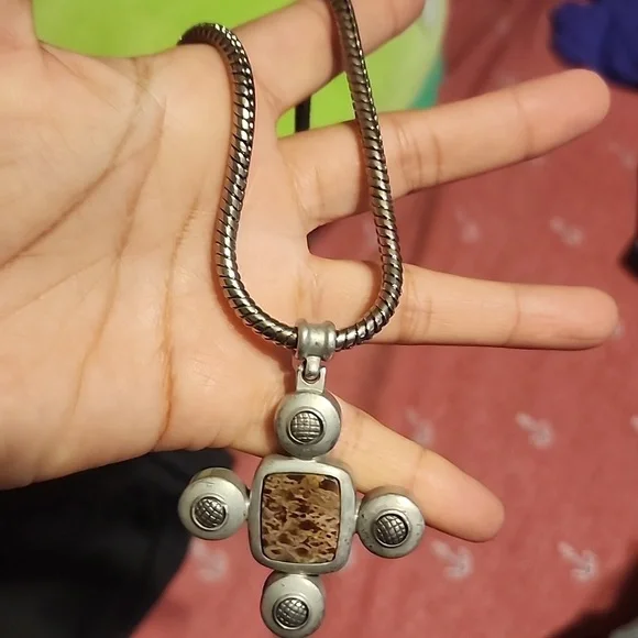 Ben-Amun Necklace & Pendant Used - Picture 10 of 13